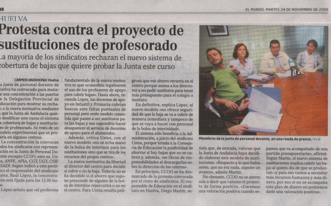Huelva Concentración en contra de la nueva forma de cubrir las sustituciones