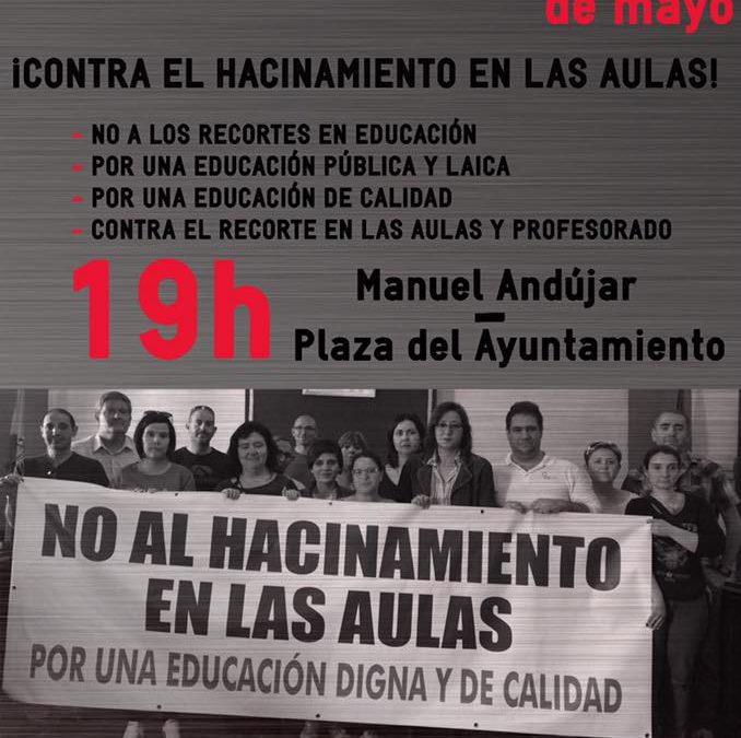 Manifestación en Jaén contra el hacinamiento en las aulas el lunes 30 de mayo