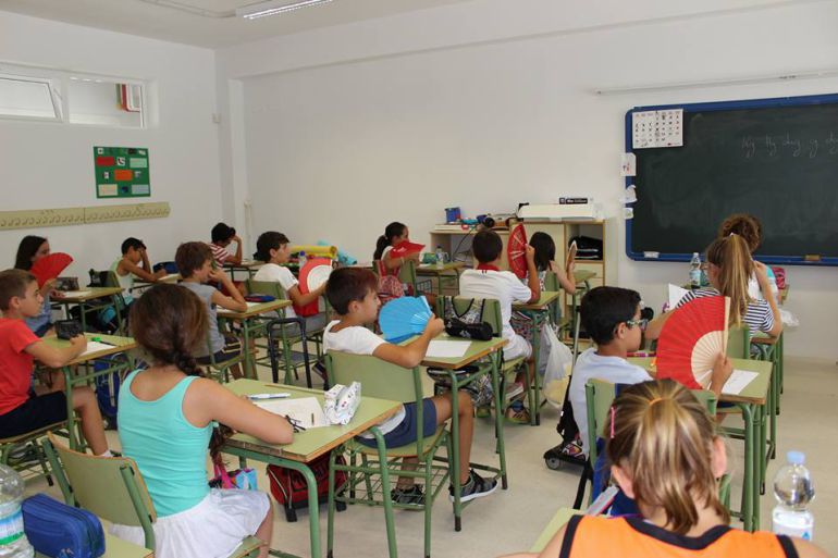 Sevilla. FAMPA Sevilla denuncia el exceso de calor en las aulas