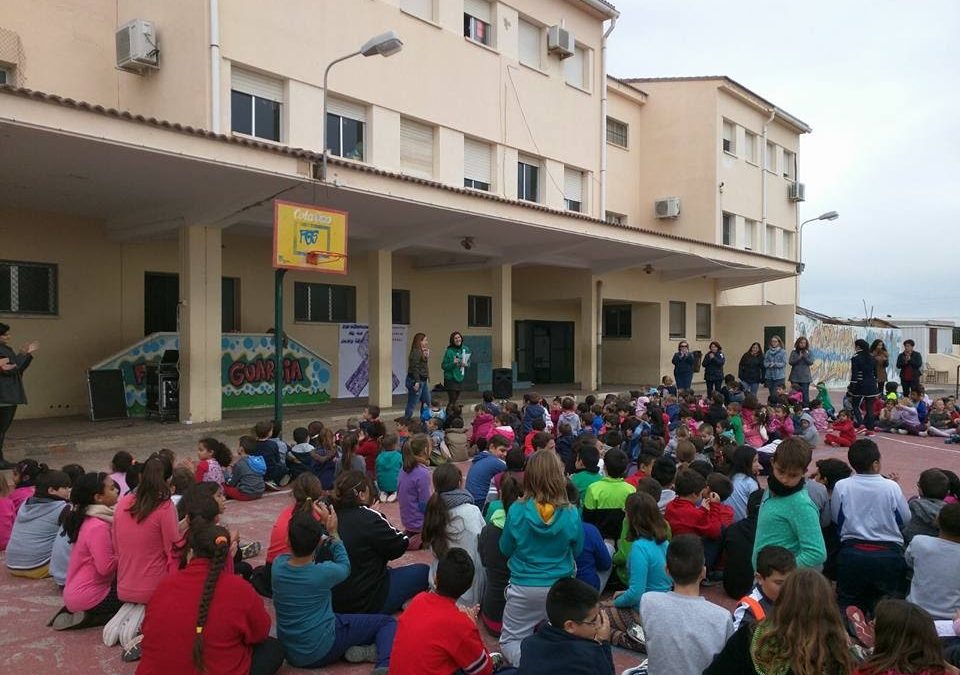 En el Día Mundial de los y las Docentes exigimos un mayor reconocimiento de la profesión docente